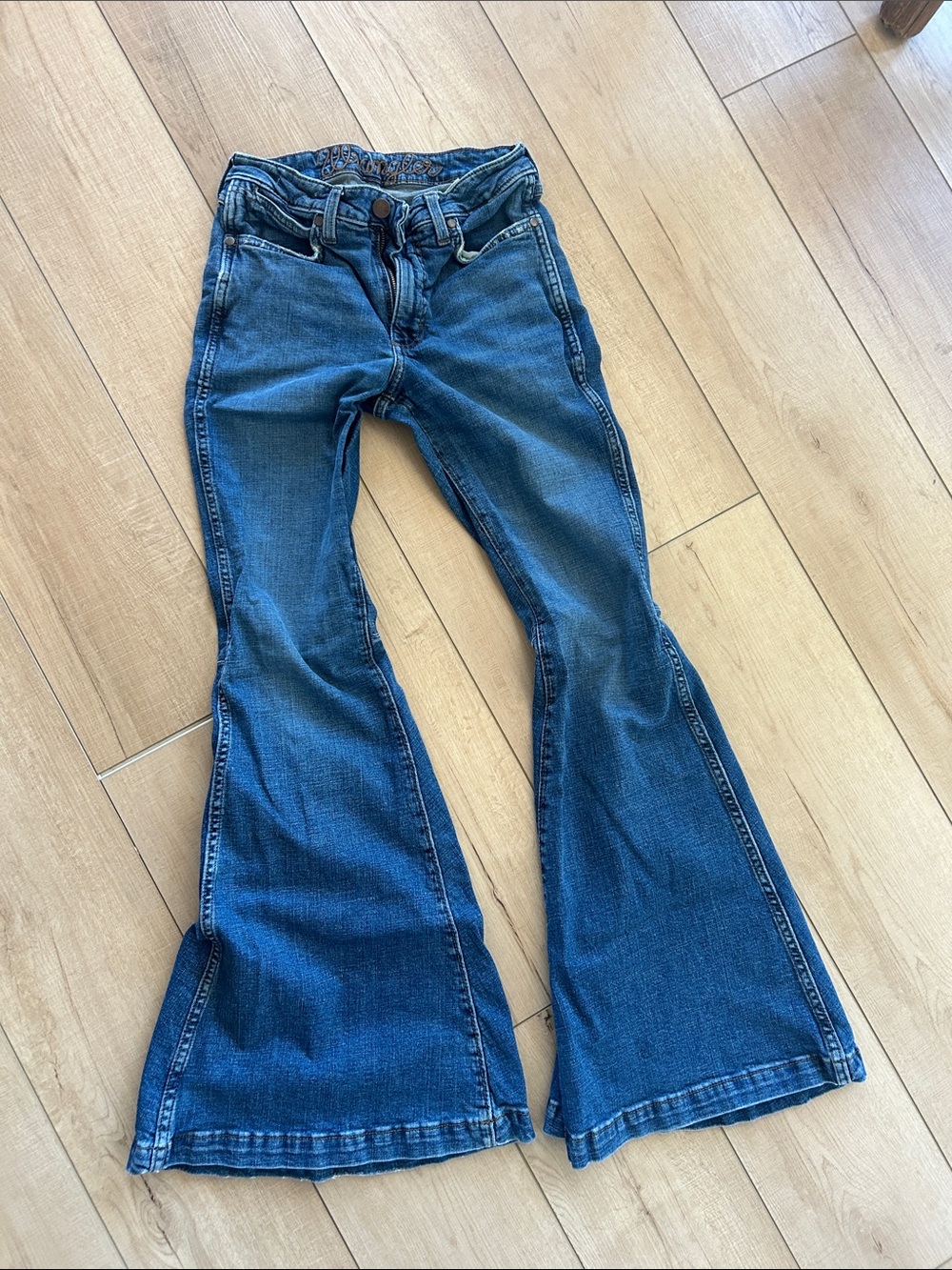 Wrangler Women’s Wide Leg Flare Jeans in Blue 26 x 34